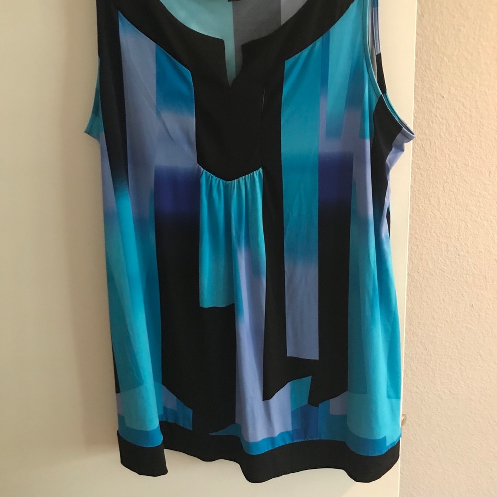 Style&Co. Top/Tunic. - Picture 2 of 3